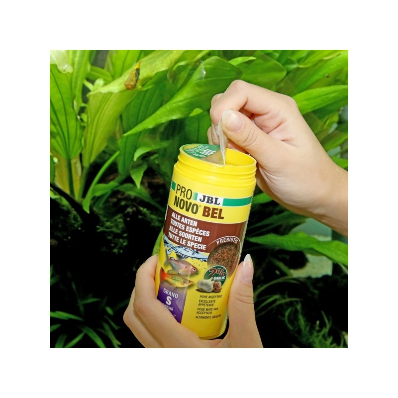 jbl-pronovo-bel-flakes-m-1000ml-podstawowy-pokarm-dla-ryb-1-1.jpg